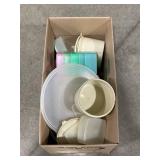LARGE LOT OF VINTAGE TUPPERWARE