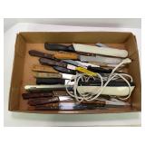 LARGE LOT OF KITCHEN KNIVES