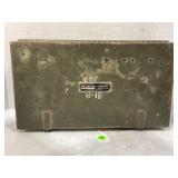 SIGNAL CORPS US ARMY MOTOROLA METAL CASE - 15" X