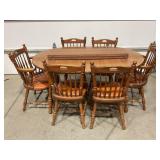 WOOD KITCHEN TABLE WITH 6 CHAIRS AND 2 LEAVES