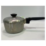 WAGNER WARE MAGNALITE 1 1/2 QT SAUCEPAN WITH LID
