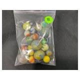 LARGE LOT OF URANIUM GLASS MARBLES - GLOWS