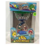 M&M