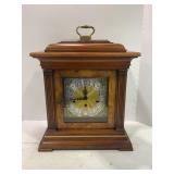 HOWARD MILLER CLOCK COMPANY WIND UP MANTLE