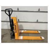 LIFT-RITE BATTERY POWERED PALLETT JACK- WORKS