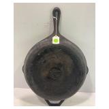 LODGE 9TB CAST IRON GRIDDLE SKILLET - 11"