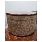 ORNATE WOOD HAT BOX - 12" X 7.5"