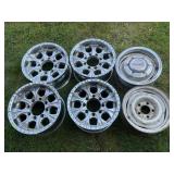 LOT OF 6 CAR RIMS - 4 ALUMINUM 8 LUG(17 1/2") AND