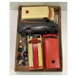 LARGE LOT OF VINTAGE MODELS