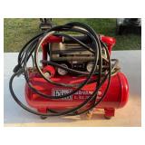 FINI ADVANCED PORTABLE 2 GALLON 3 HP 125 PSI AIR
