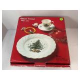 NIKKO HAPPY HOLIDAYS 12 PC SET - 4 EACH DINNER