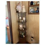 ROUND DISPLAY SHELVING UNIT WITH CONTENTS -