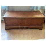 CASWELL RUNYAN CEDAR BLANKET CHEST