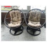 LOT OF 4 PATIO CHAIRS
