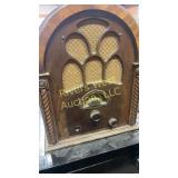 Antique radio Atwater Kent model 80