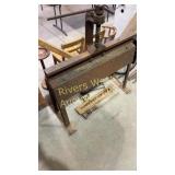 antique L.S. Co. Buffalo 1906 pipe vise