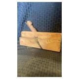 Antique Wallace plane No.16