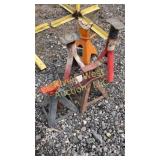 Five assorted jack stands