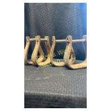 Set of two pairs of stirrups