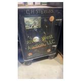 Vintage The Victor safe