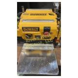 DeWalt 13 inch planer