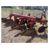 ACME  4 bottom plow 3 point,