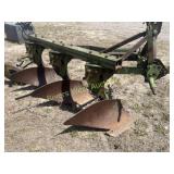 John Deere 3-point 3 bottom plow