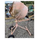 Electric cement mixer