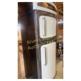 Heartland refrigerator/freezer