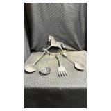 cast-iron kitchen decoration