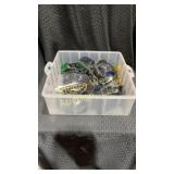 Box of miscellaneous sunglasses