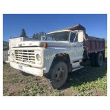 1975 Ford F-600 Dump truck