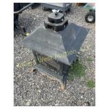 Cast patio fire place 32' tall 21x21' wide