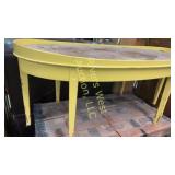 Vintage coffee table 17x38x20'
