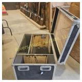 Canzone Padded Electronics  Trunk