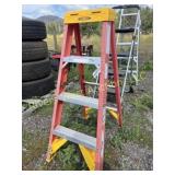 Werner 4' step ladder