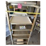 Aluminum Roll Around 21"x28"x63"