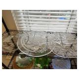 Group: (3) Cake Plates