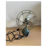 Le John Mfg. Metal Fan (Motor Hummed & Slowly Turn