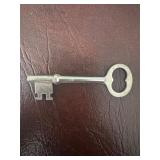 Solid Metal Skeleton Key with ï¿½Y52ï¿½ Marking