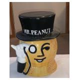 Me Peanut Cookie Jar