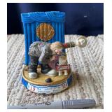 Emmett Kelly Jr. Figurine