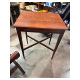 Mahogany End Tablec