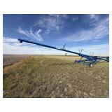 Brandt 1060 Grain Auger on Wheels