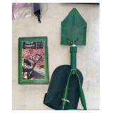 Folding Army Shovel