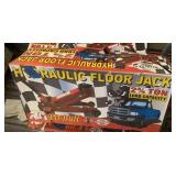 Floor Jack 2 3/4 Ton