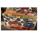 Floor Jack 2 3/4 Ton