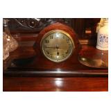 William L. Gilbert Clock Co mantel clock with key