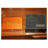 Bristol-Meyers pharmaceutical scale set and