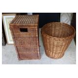 2 Wicker clother baskets, Vintage record holders